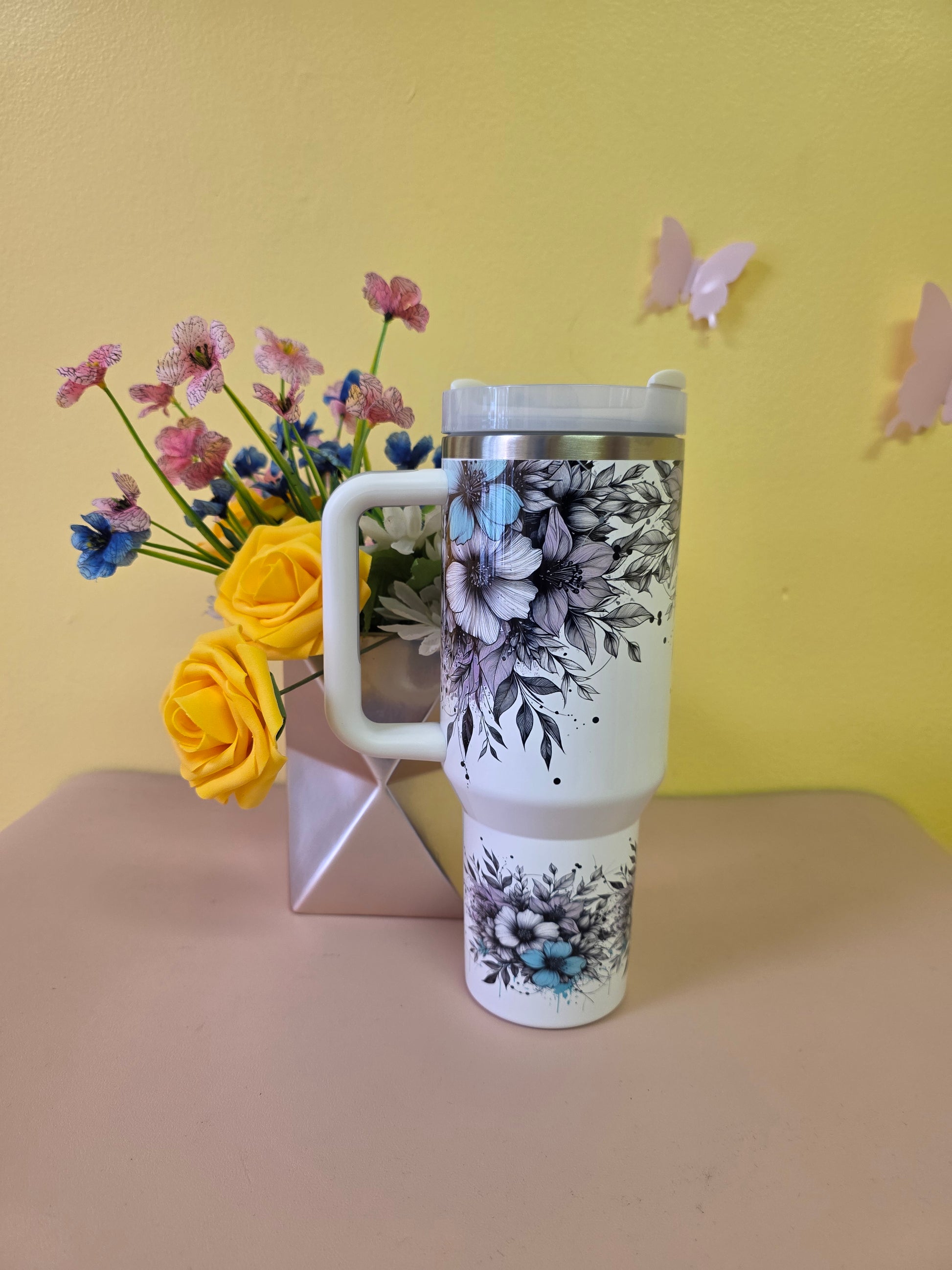 Gothic design floral tumbler
