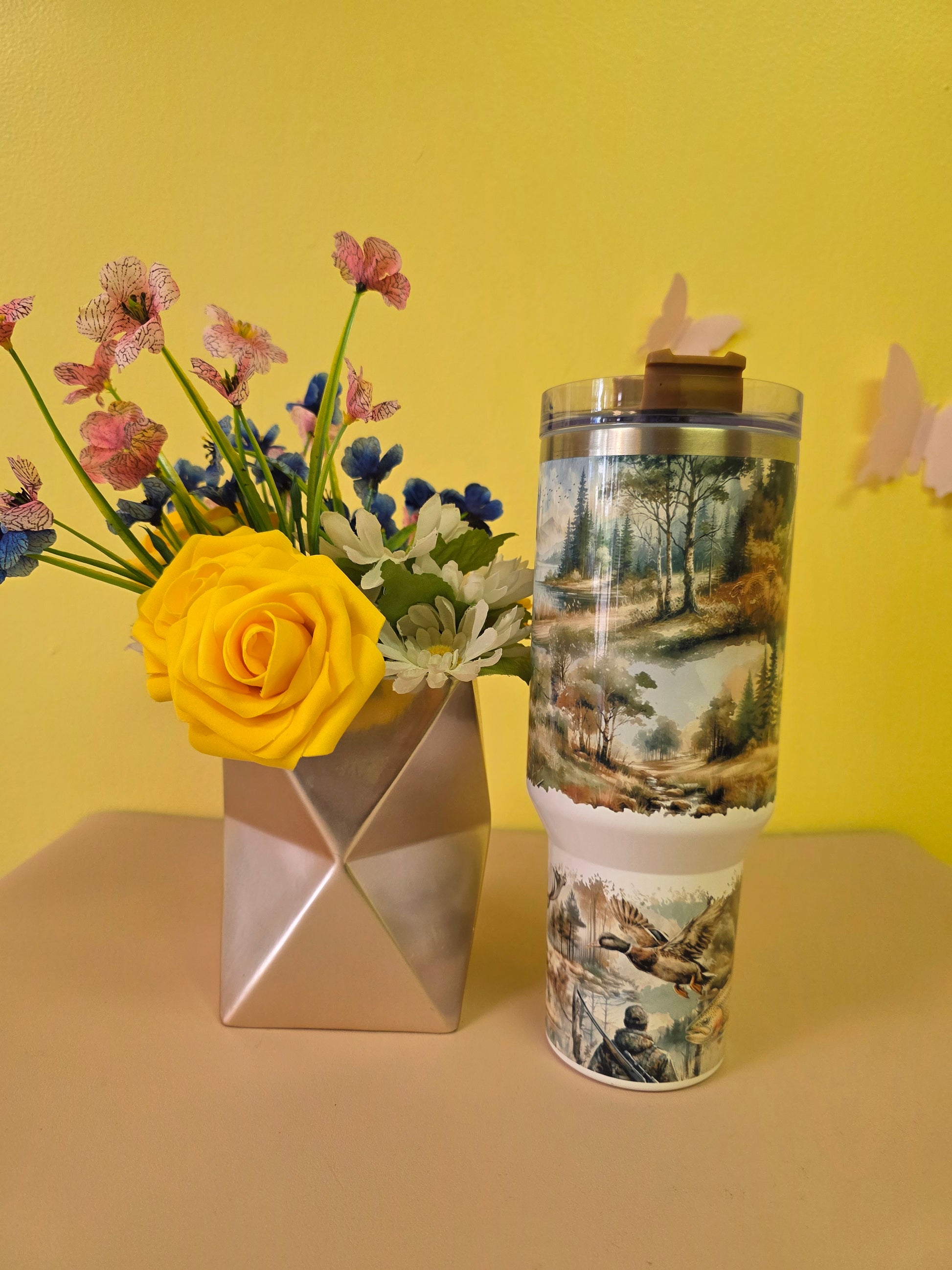 Outdoor Hunter Grizzly Bear Tumbler Gift for Dad