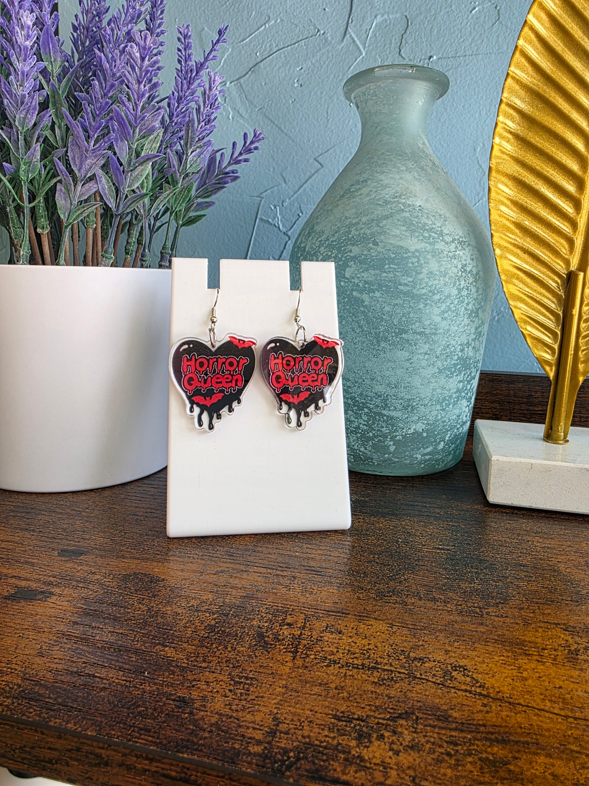 Horror queen gothic heart earrings